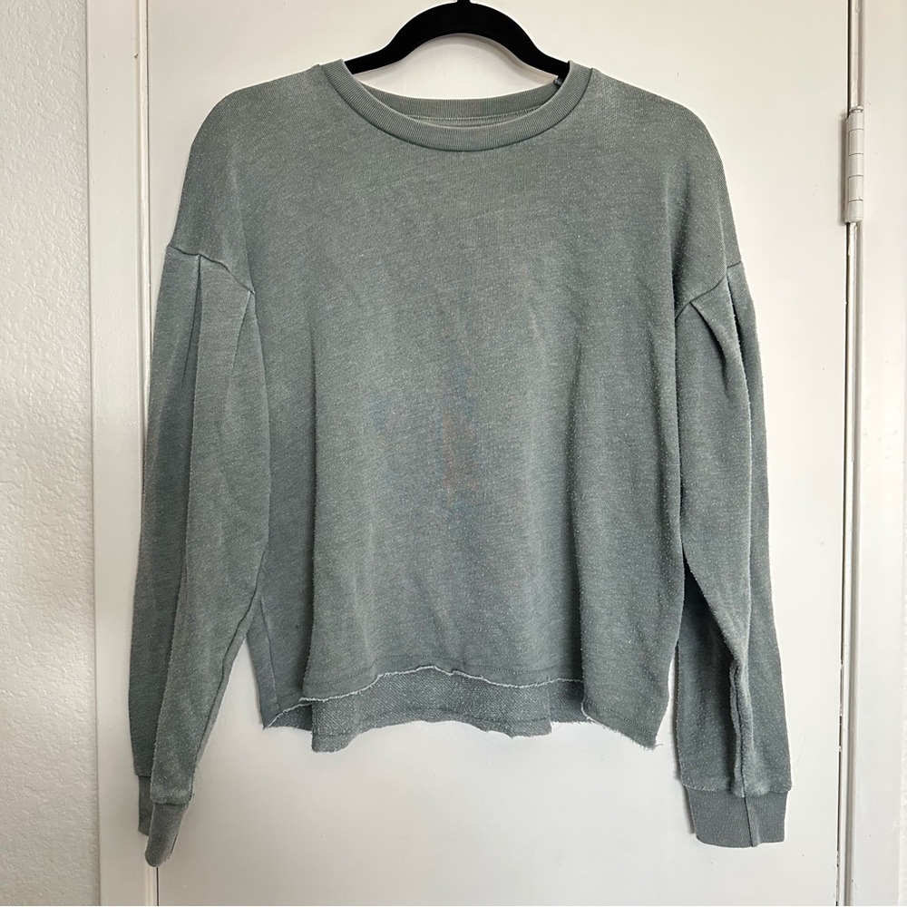 American Eagle Sage Green Cropped Light Sweatshirt
